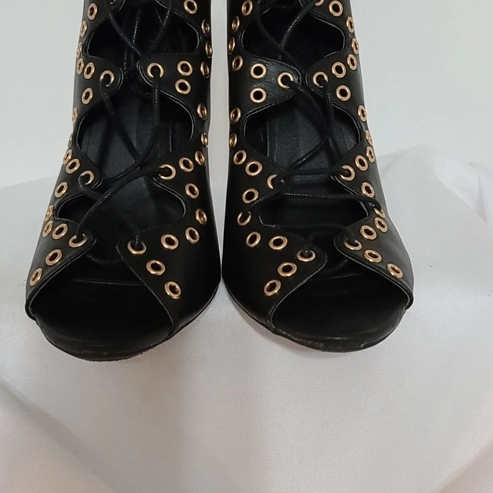 Charlotte Russe Shoes Lace-up Stilettos Peep Toe Black‎ Goldtone Eyelets Sz 9